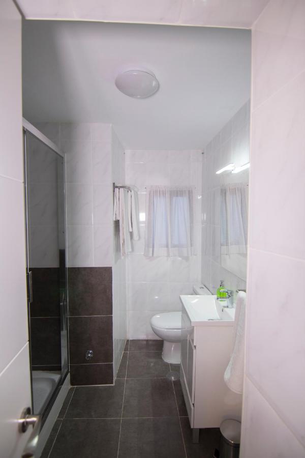 Bajo Izq Apartment โตเลโด ภายนอก รูปภาพ